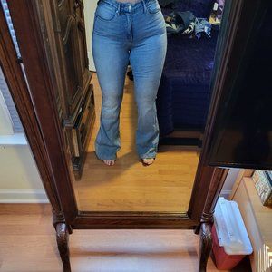 Good American Good Flare size 10